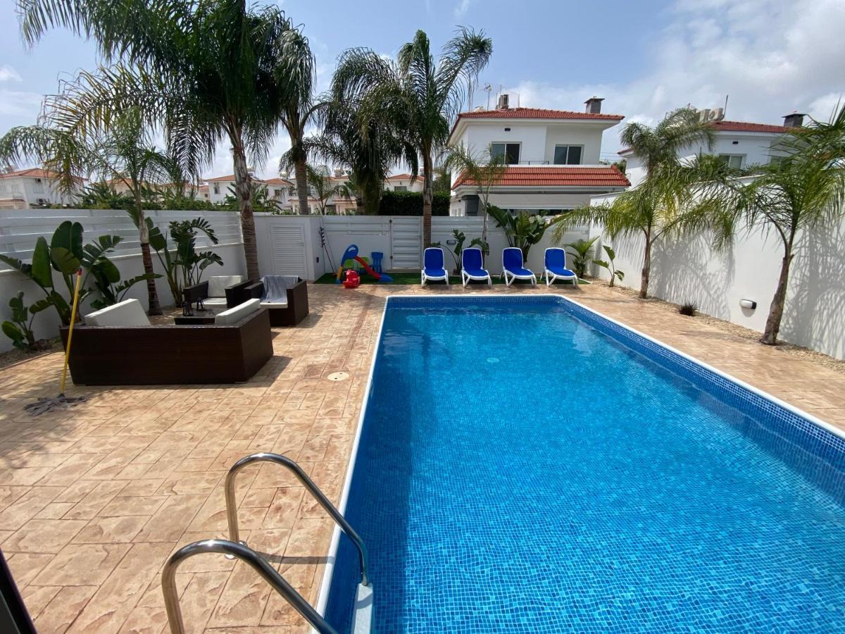Villa Angel - Exotic Villa 200M From Beach Paralímni Extérieur photo